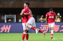 举重预选赛焦点战：泰山雄狮队大胜西城雷豹队，外线火力全开。临场应变见真章的简单介绍-米兰中国官网